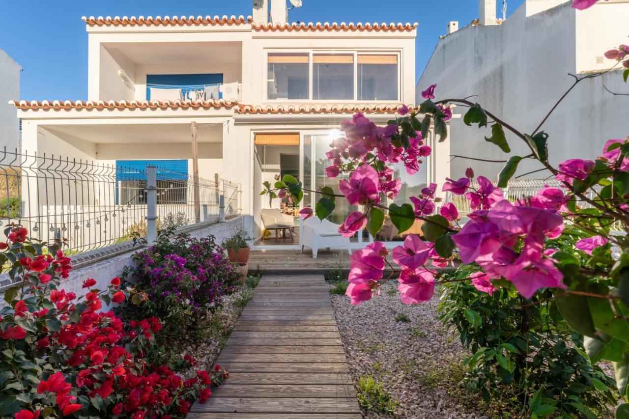 Beach House Clerigo - 2 Unique Apartments ألخيزور المظهر الخارجي الصورة